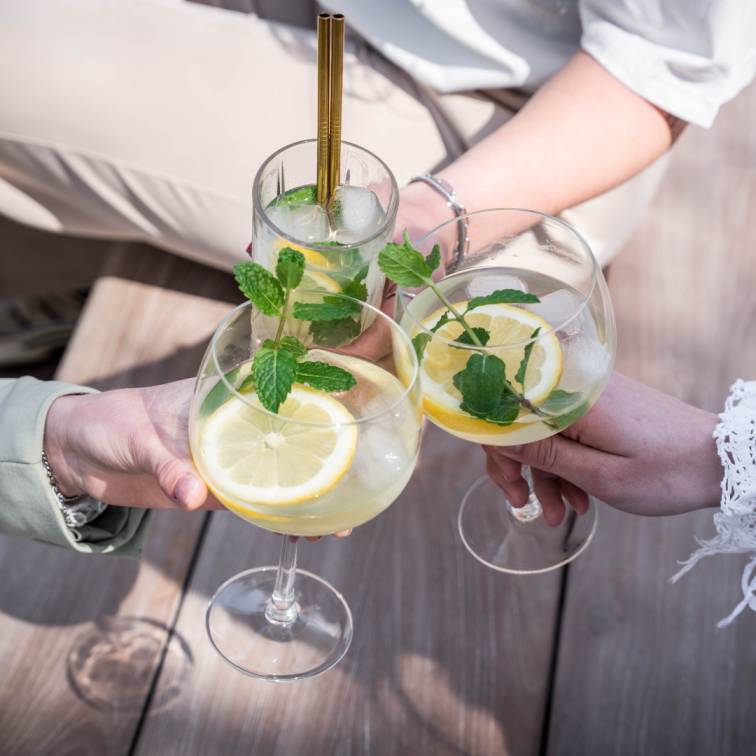 Sfeerfoto van drie alcoholvrije cocktails