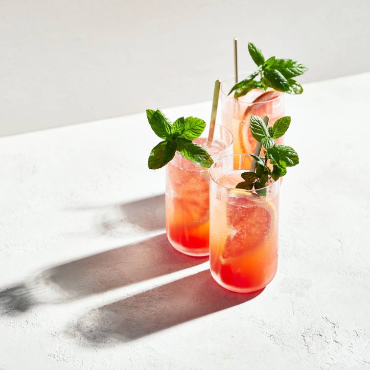 Alcoholvrije cocktail gemaakt van de Nona Spritz.