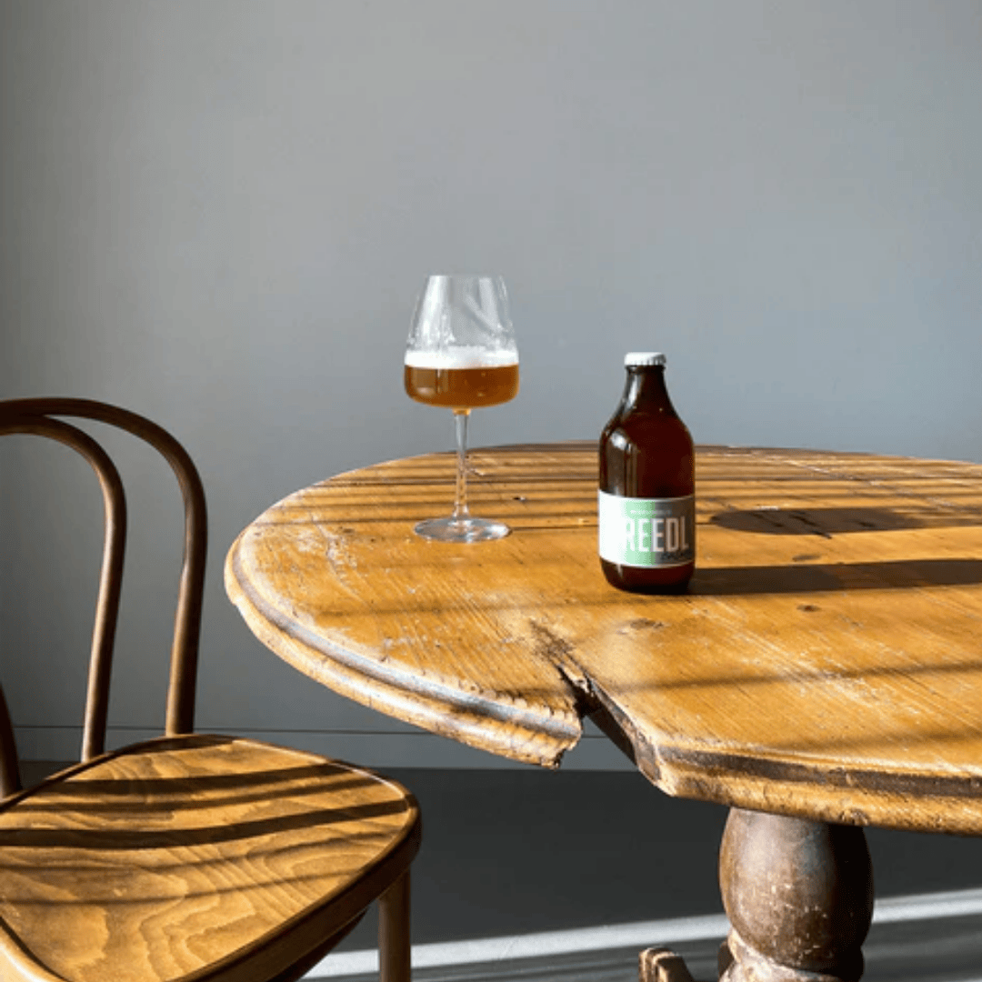 Basilicum bier: Freedl Calma - Alcoholvrij Pale Ale alternatief